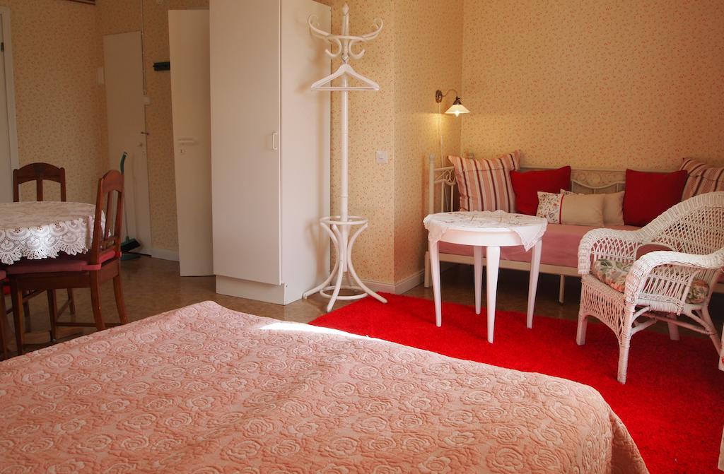 Tammiston Cottages Naantali Ruang foto