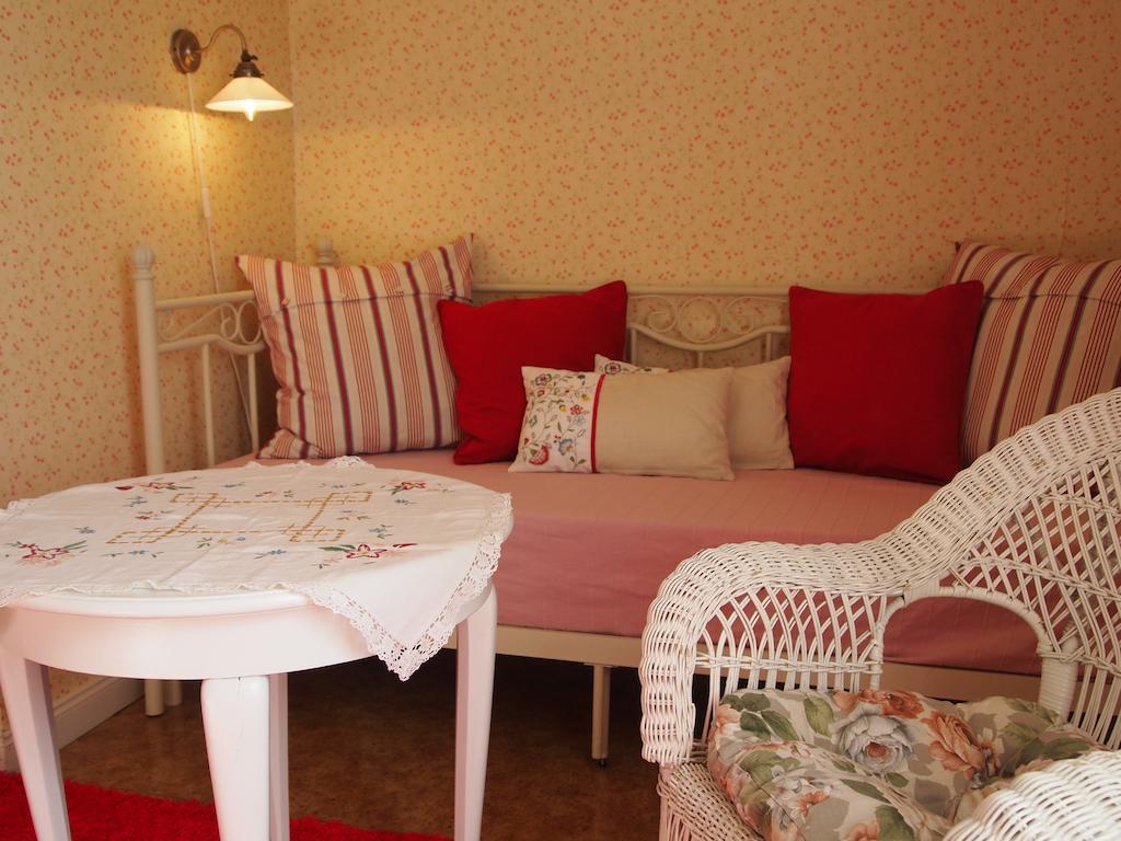 Tammiston Cottages Naantali Ruang foto